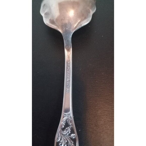 W.M. Rogers & Sons Scalloped Table Spoon - SIlver Plated- 6 Inches - Picture 6 of 7